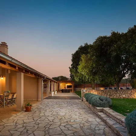 Villa Touch Of Nature